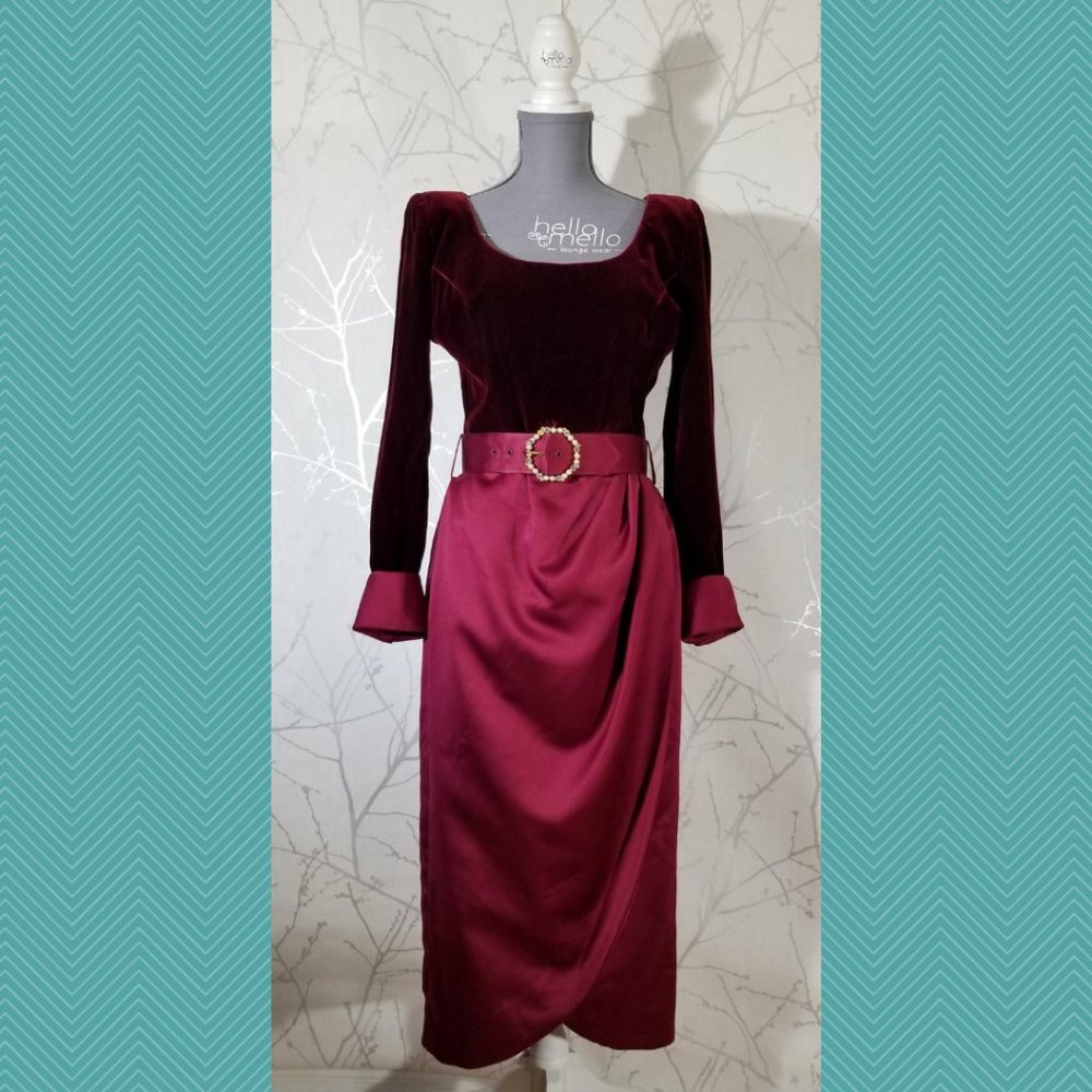 En Francais Huey Waltzer VTG Burgundy Velour Tulip Dress